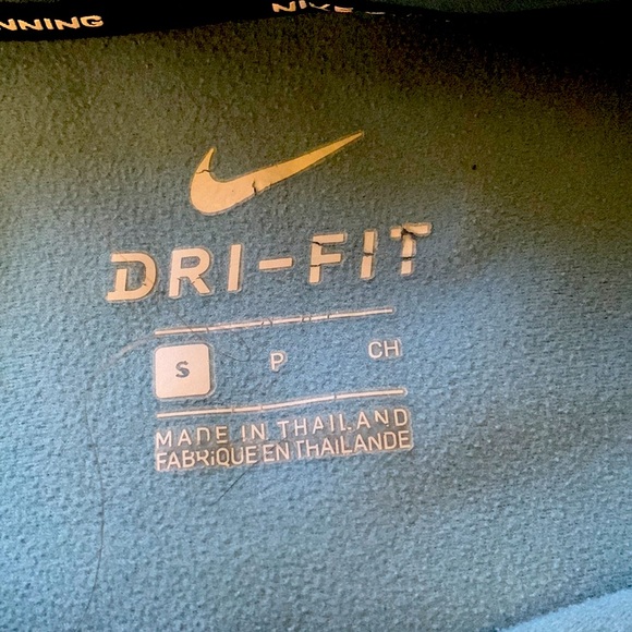 Nike Men’s Dri Fit Running Stretch Size Small long sleeve blue - Picture 3 of 5